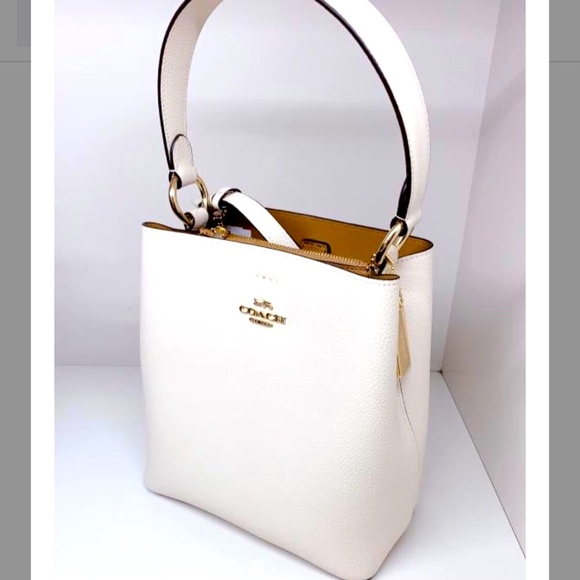 SOLD NWOT Coach Town Bucket Bage - Picture 3 of 7